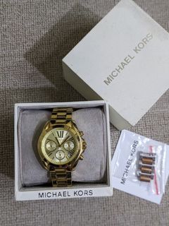 Fast Sale Michael Kors boy size gold watch