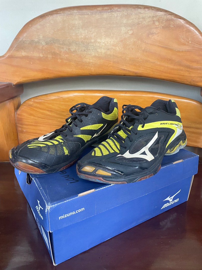 Mizuno wave hurricane 2025 3 olive