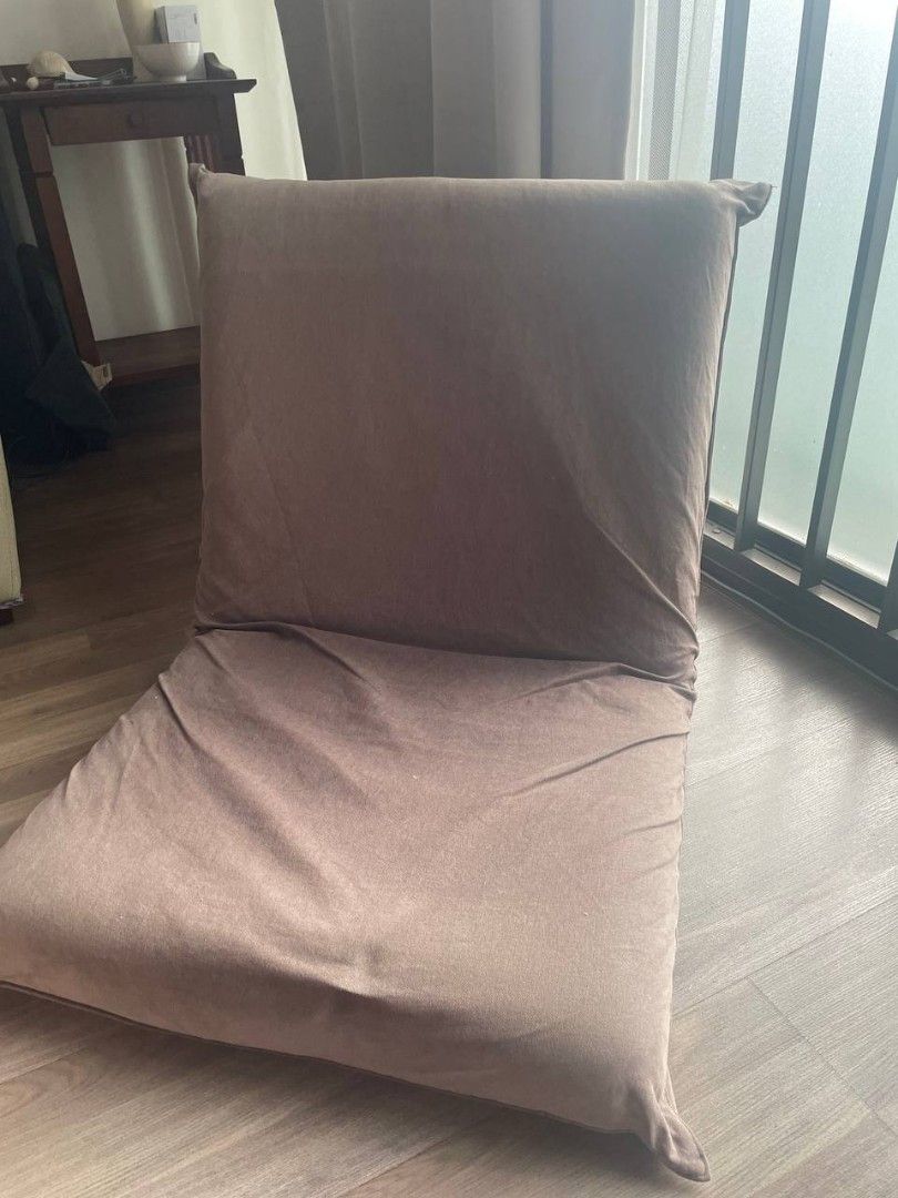 Muji Bean bag (FREE MUJI RECLINER CHAIR), Furniture & Home Living, Furniture, Chairs on Carousell