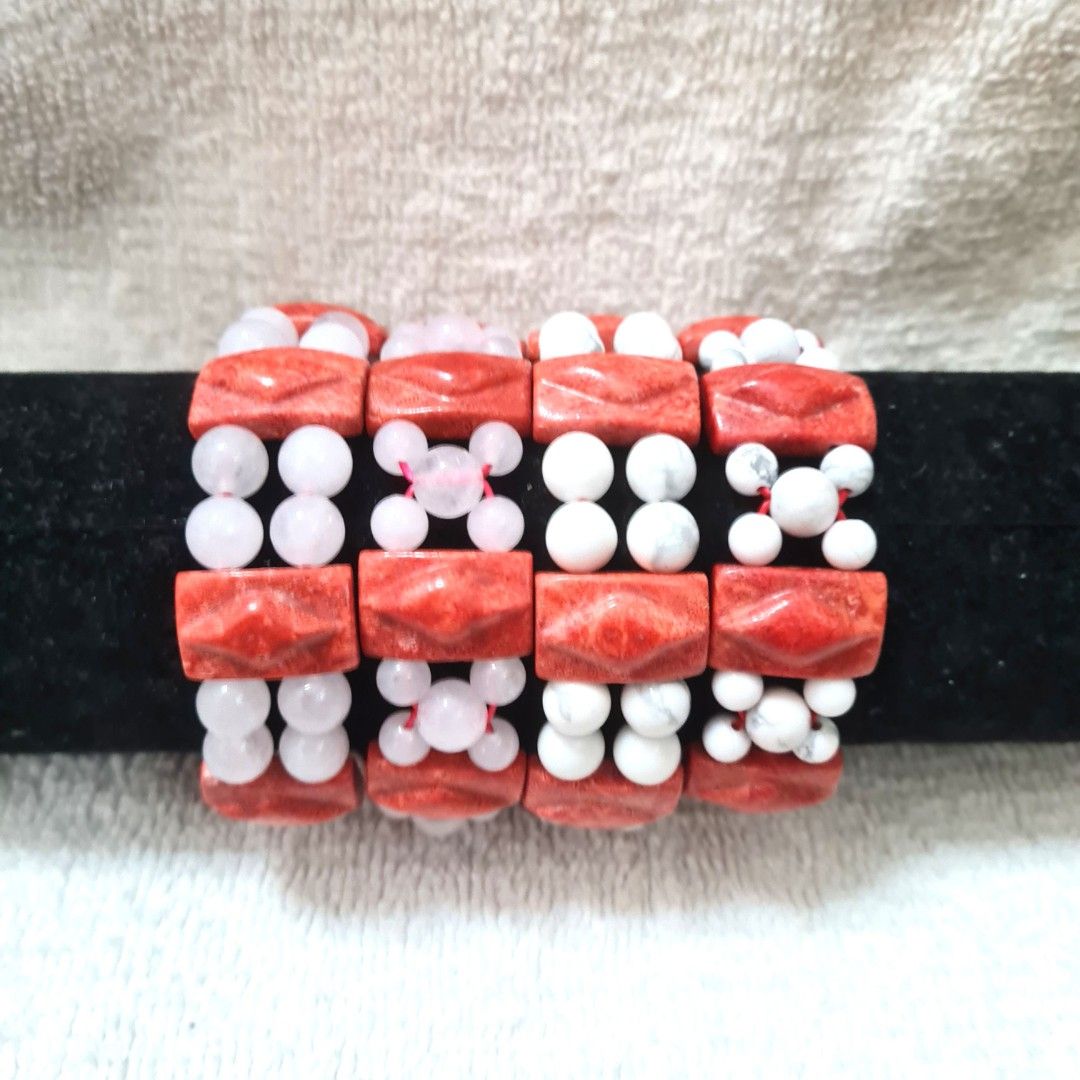 Red howlite new arrivals bracelet