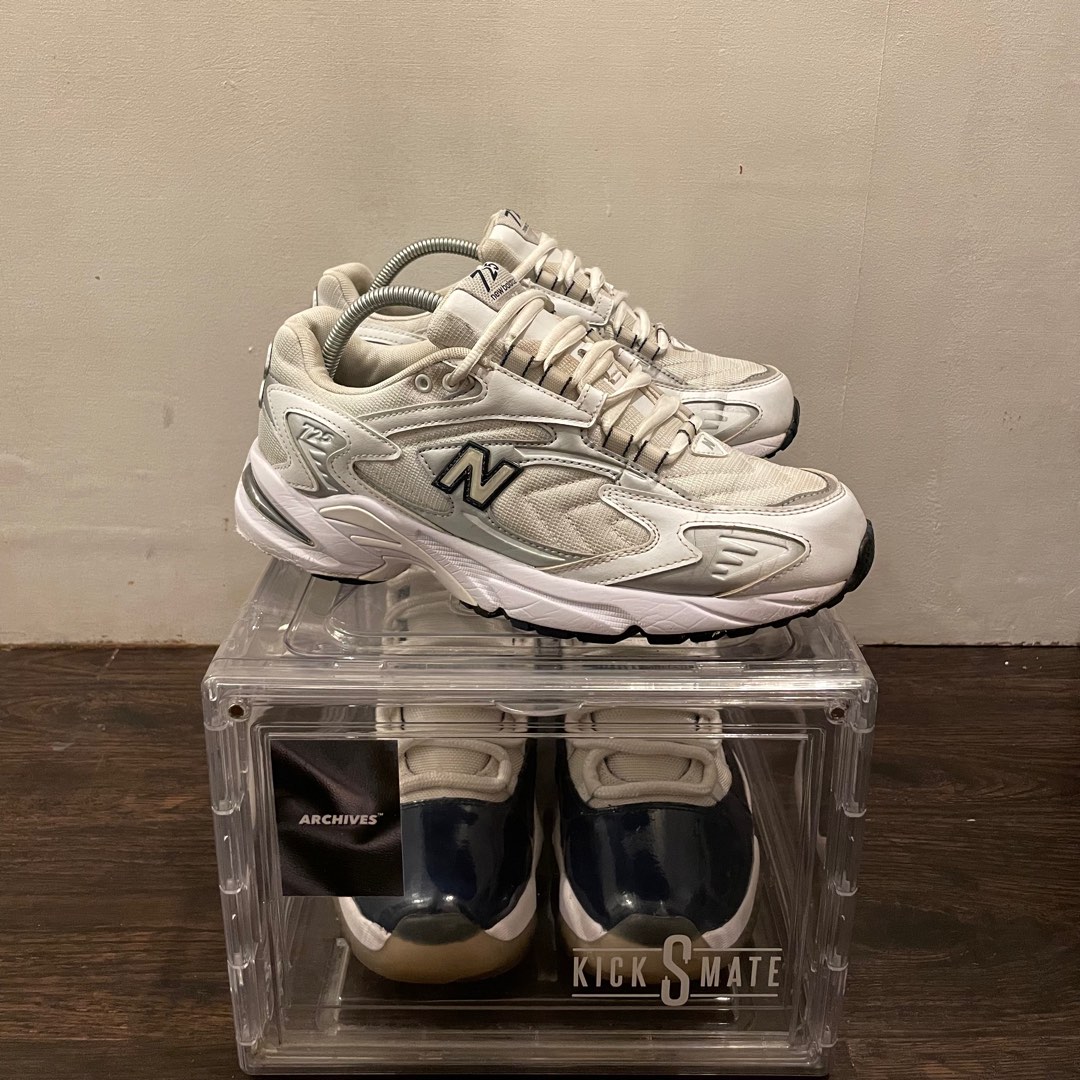 NB725, Men's Fashion, Footwear, Sneakers on Carousell