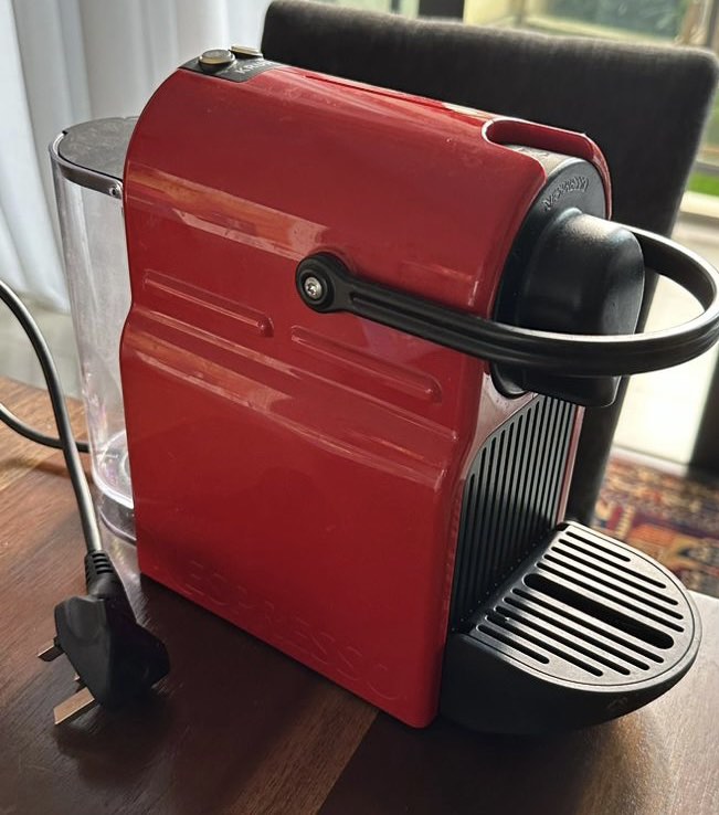Nespresso KRUPS coffee machine, TV & Home Appliances, Kitchen