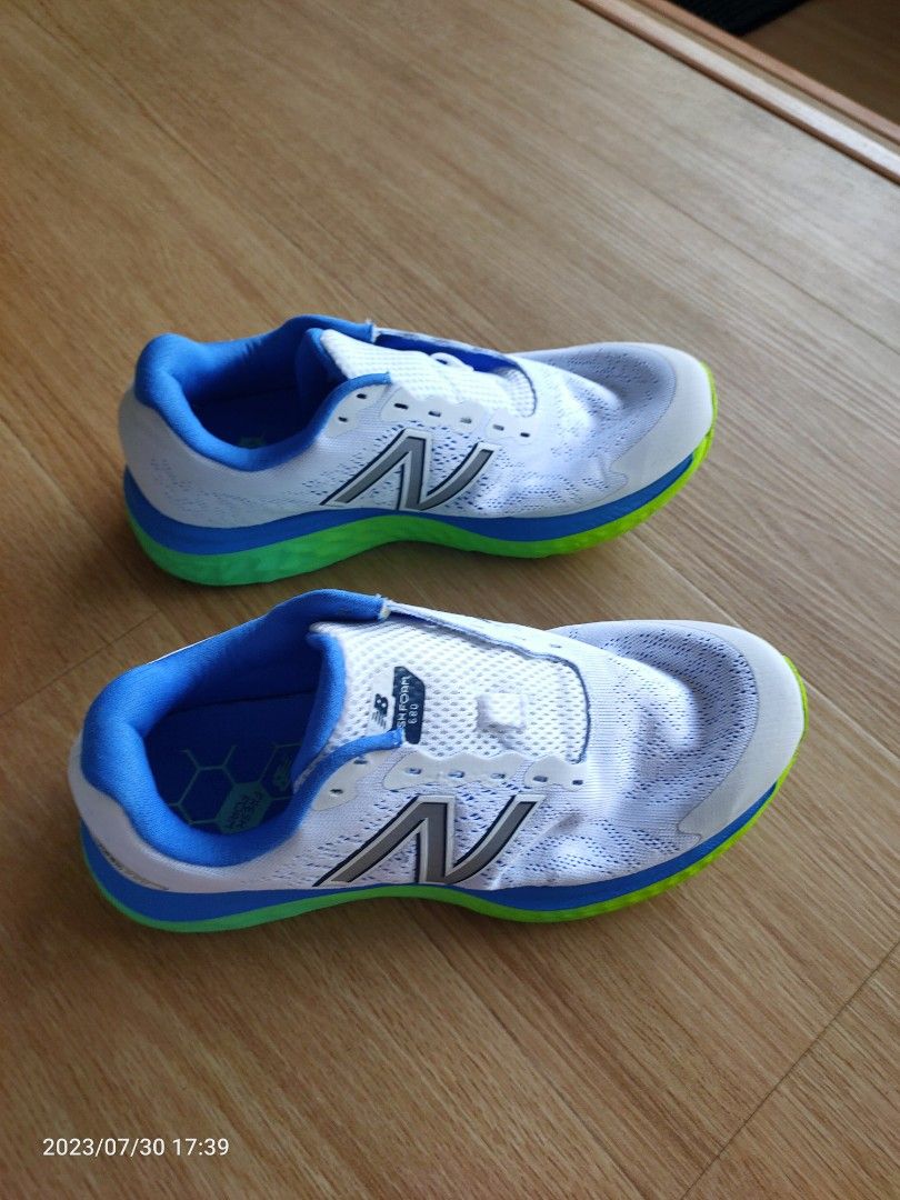 New Balance white sports shoes women W680PW7, Women's Fashion, Footwear