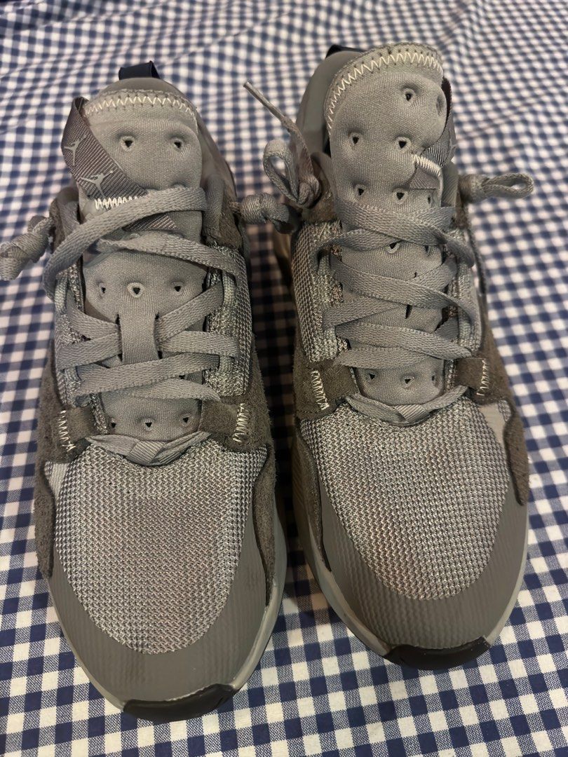 Nike air Jordan x Fragments (Category: Sneakers) located in Lipa City. Submitted by binx20 (Listing ID 1246100799, Image 2). Description: Limited Nike air jordan cadence fragment. Size 9, almost brandnew condition. .
