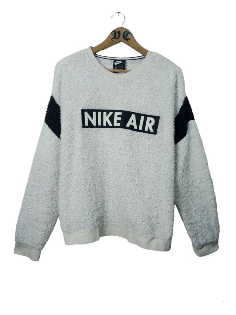 NIKE AIR SHERPA CREWNECK, Men's Fashion, Coats, Jackets and Outerwear on  Carousell
