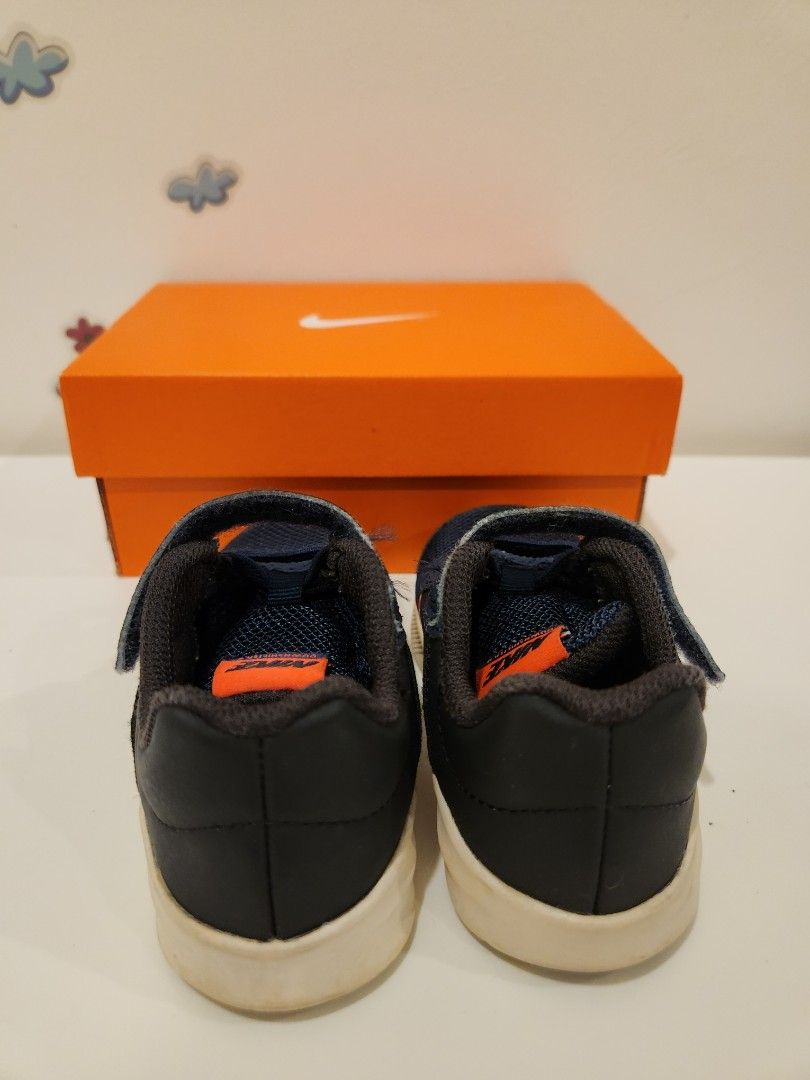 Nike downshifter 8 size 5.5 online