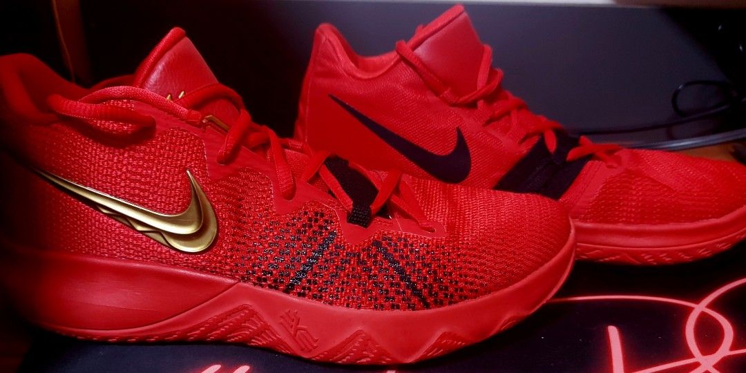 Nike kyrie sales flytrap red gold