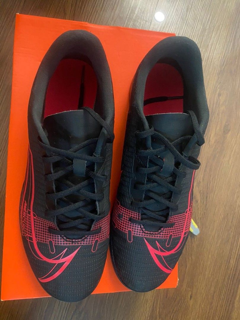 Nike mercurial vapor futsal harga best sale