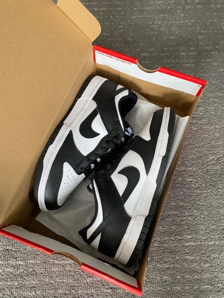 footlocker panda dunk