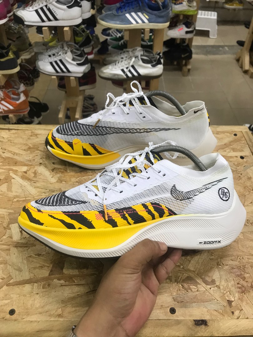 Vaporfly 44 sales