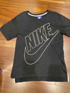 Nike男生上衣（S號）