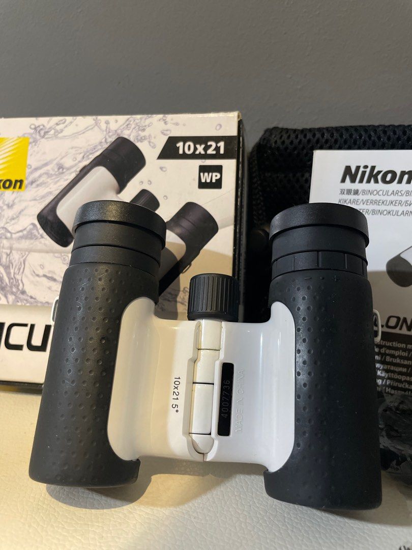 Nikon aculon w10 10x21 discount binocular review