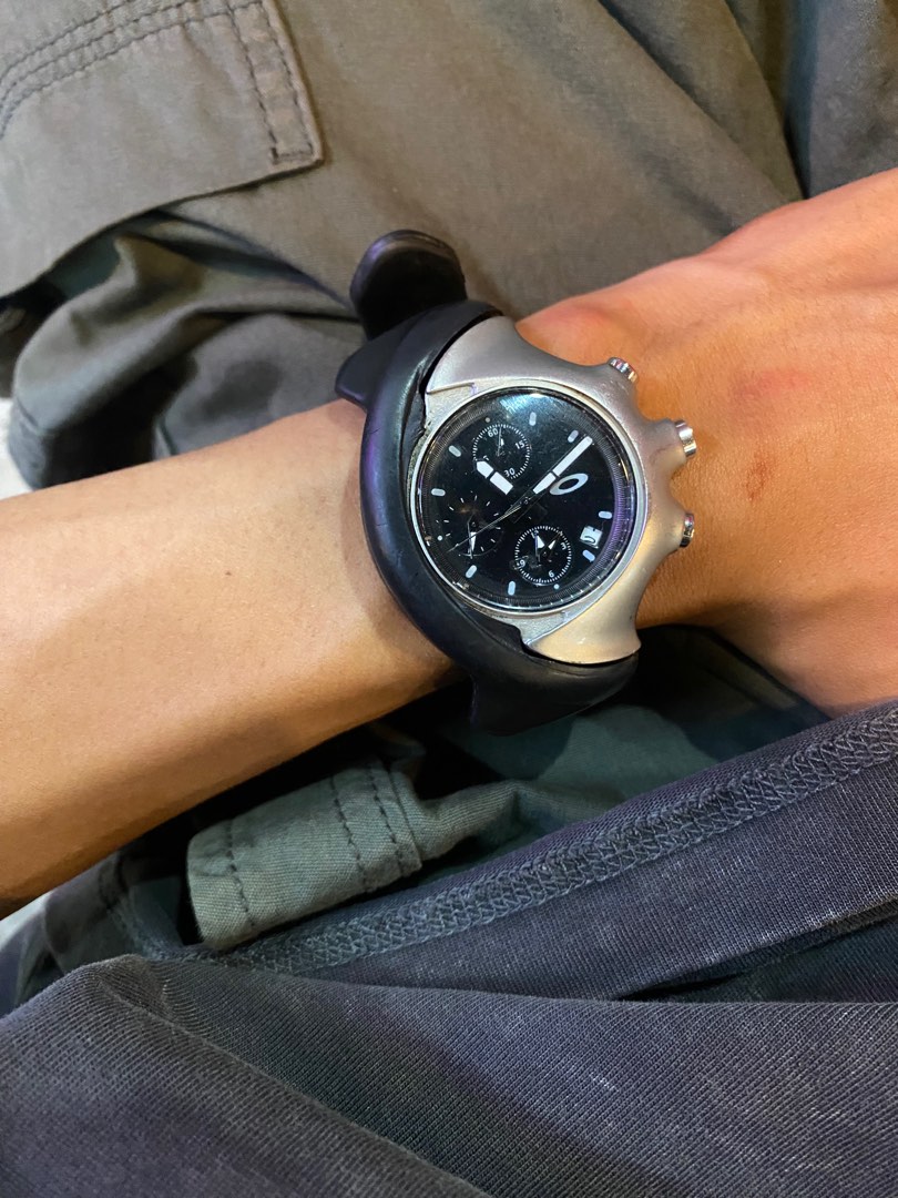 oakley watch vintage, Men's Fashion, Watches & Accessories, Watches on ...