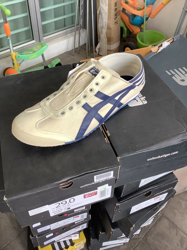 onitsuka tiger ultimate 81 price