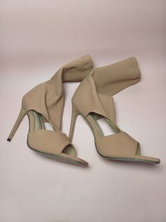 Open toe fashion shoes