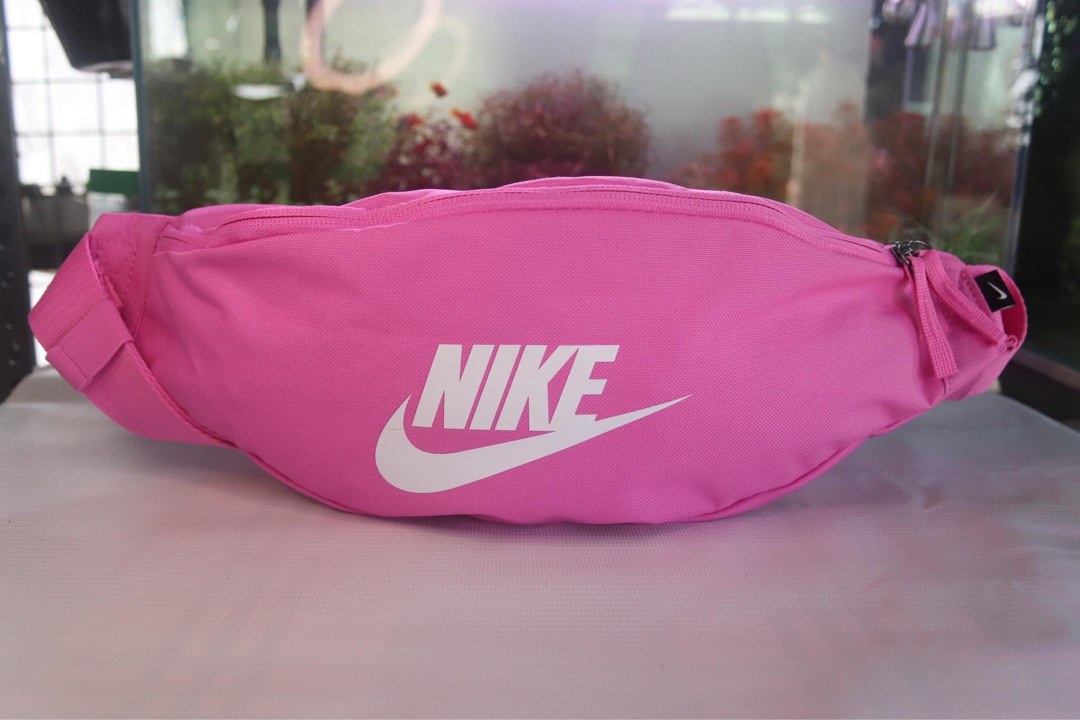 ORIGINAL NIKE BELT BAG on Carousell