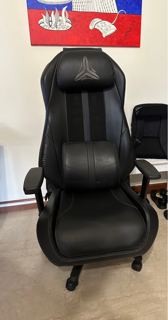 Osim u throne Massage chair Furniture Home Living Furniture