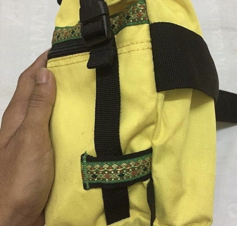 OUTDOOR Sling bags / beg silang Original / authentic, Men's Fashion