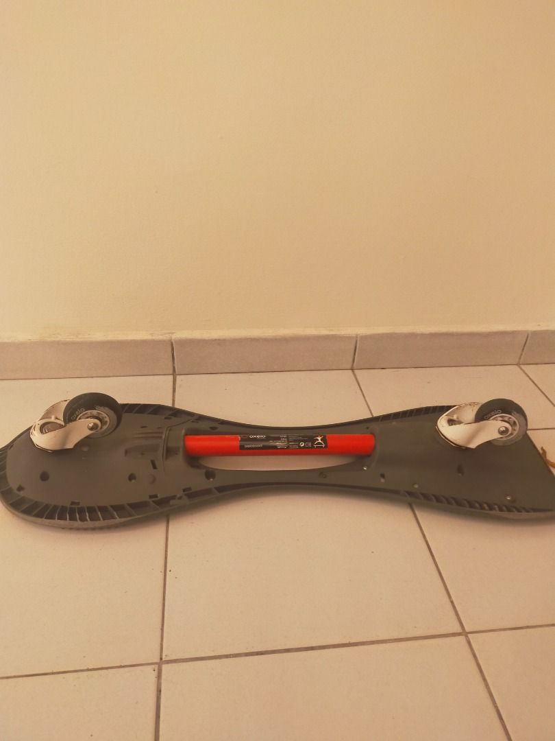 Oxelo board, Sports Equipment, Sports & Games, Skates, Rollerblades ...