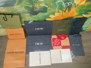 medium Louis Vuitton gift bag/ shopping bag 40x34x16cm + free message card