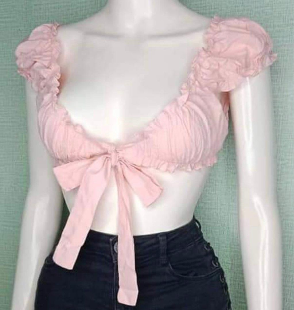 Pink top/ shein sexy top (Category: Blouses) located in Pasay City. Submitted by __mixfitz (Listing ID 1245982848, Image 2). Description: never been used small- semi med.