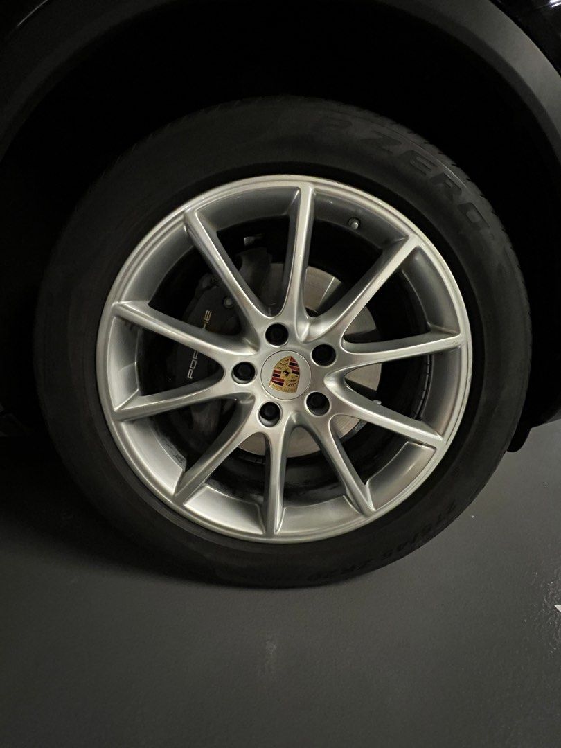 Full Set Porsche Cayenne Original 20 inch Rims with Tyres, Car