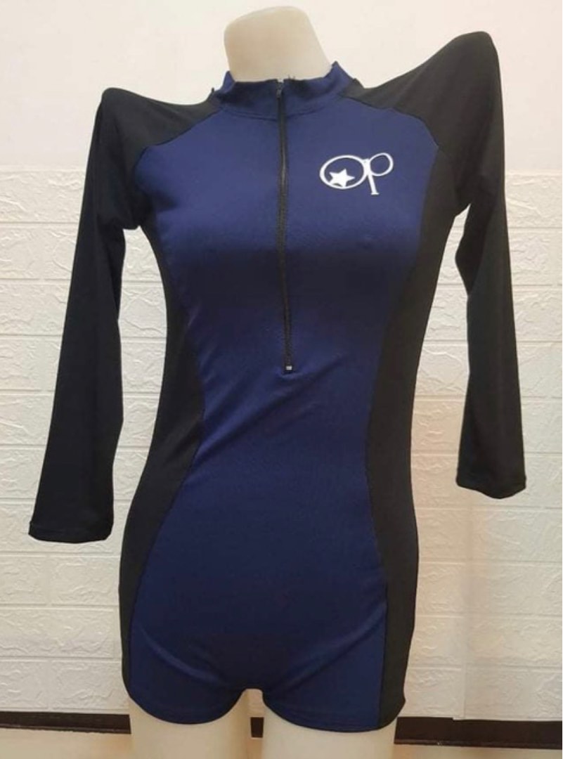 Rashguard full body, Women's Fashion, Swimwear, Rash guard on Carousell