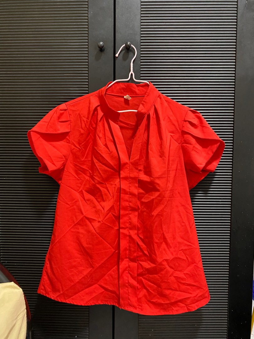 Short Puff Sleeve Cutout Neck Bubble Blouse in Red main image 1
