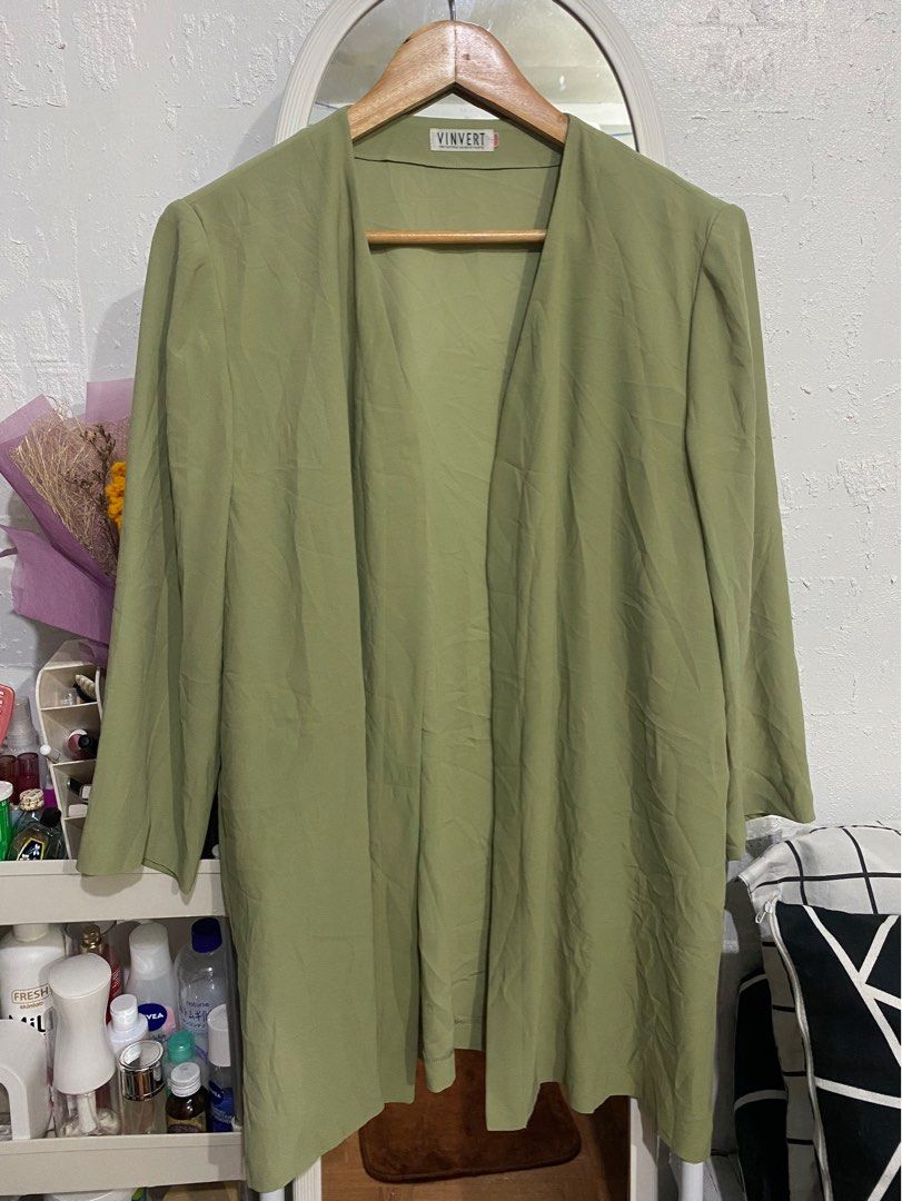 SALE! Sage Green Top on Carousell