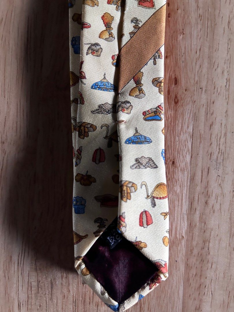 ferragamo necktie