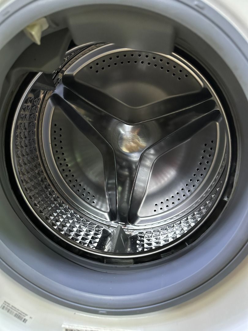 Samsung 7/5kg 2in1 Washer Dryer WD70J5410AW, TV & Home Appliances