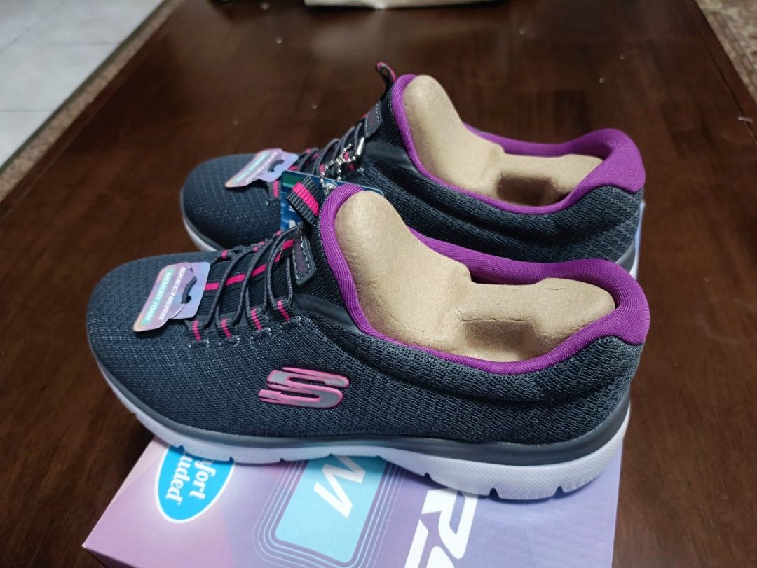 Skechers memory foam 12980 sales
