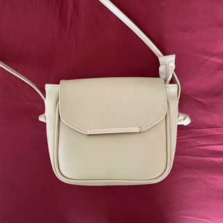 (Kategori: ) berada di . Dikirim oleh kanttstuff (ID iklan 1246009645, Gambar 1). Deskripsi: .