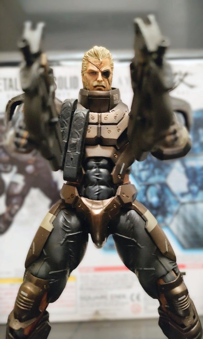 Solidus Snake Play Arts Figure on Carousell
