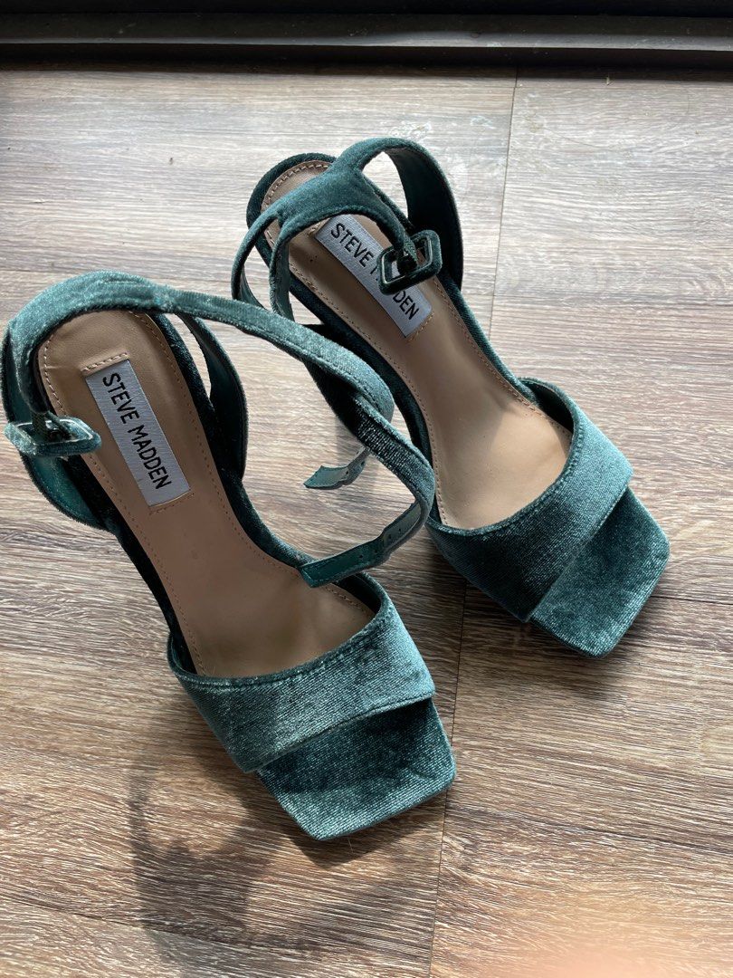Steve madden velvet heels