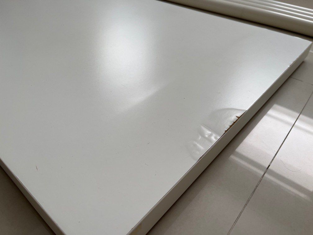 Study table (Category: Tables & Sets) located in Singapore. Submitted by esi06 (Listing ID 1246034788, Image 3). Description: Condition is not perfect. Selling at $10 only due to its condition. .