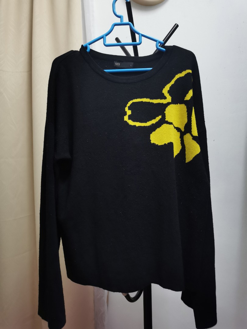 Sweatshirt, Women's Fashion, Tops, Longsleeves on Carousell