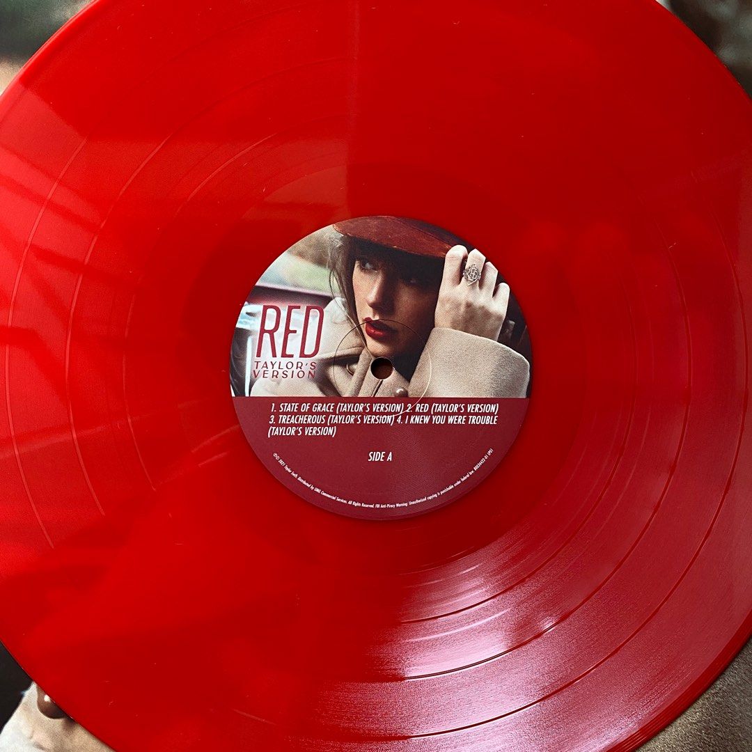 TAYLOR SWIFT Red Taylor's Version 4LP VG++ RED VINYL HYPE STICKER