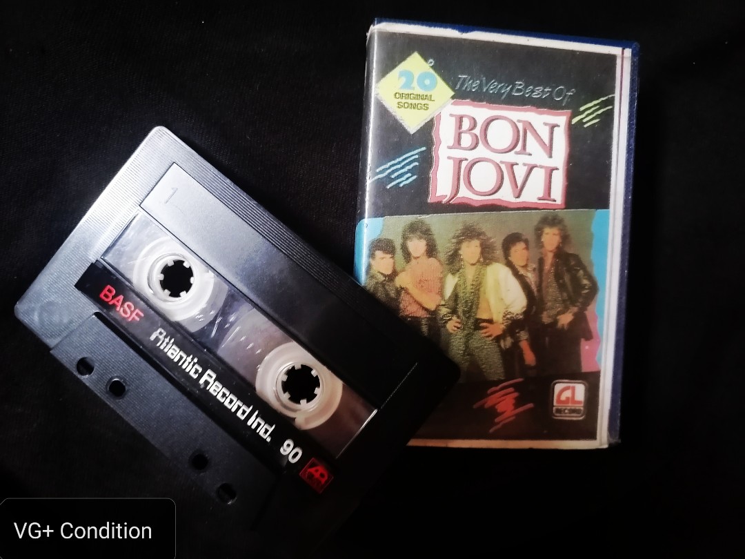 LOT DE 5 cassettes vhs avec leur boîtier d'origine en bon état EUR 40,00 - FR