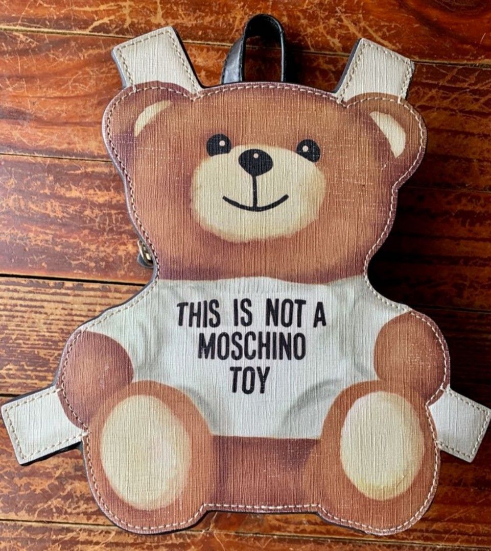 Moschino this is not a toy bag clearance