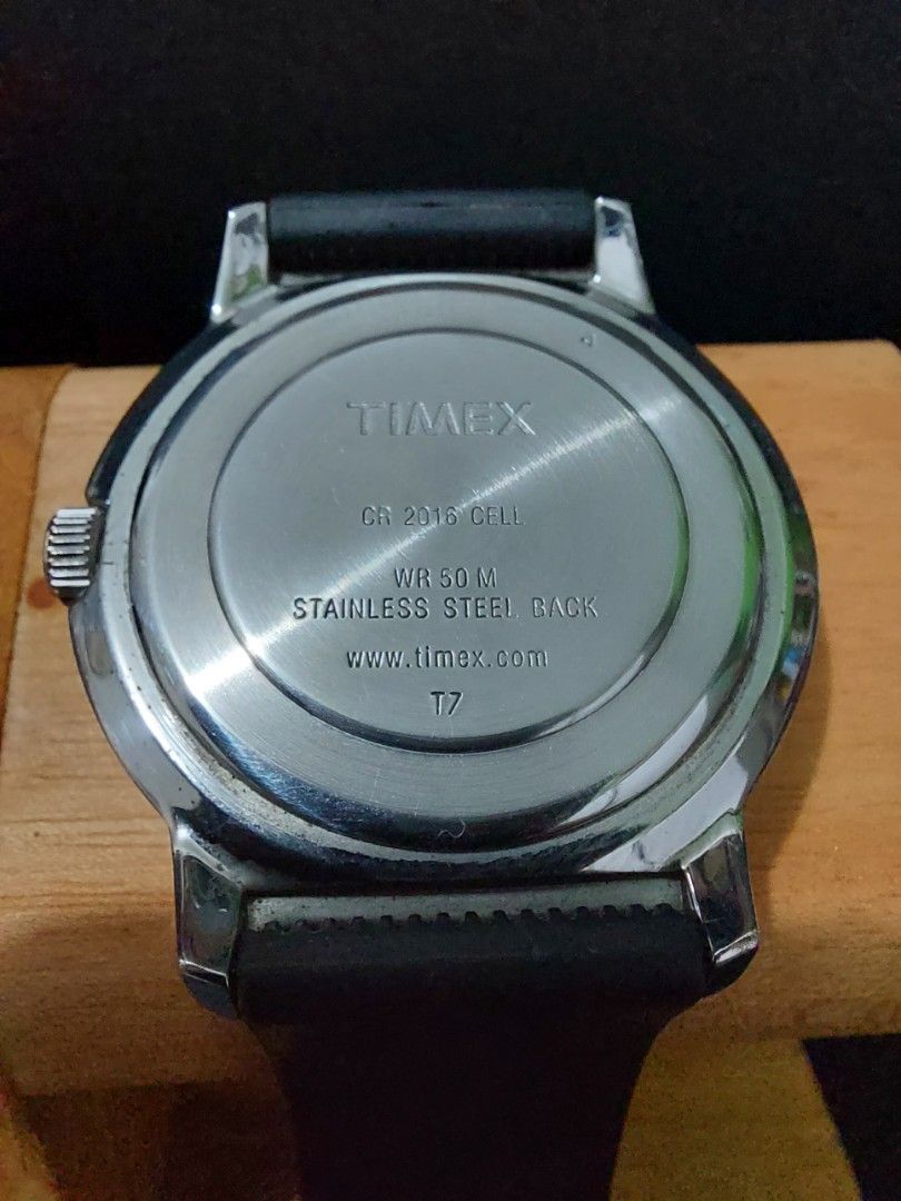 Timex T2E561 Bank Street Elevated Classic Quartz Indiglo