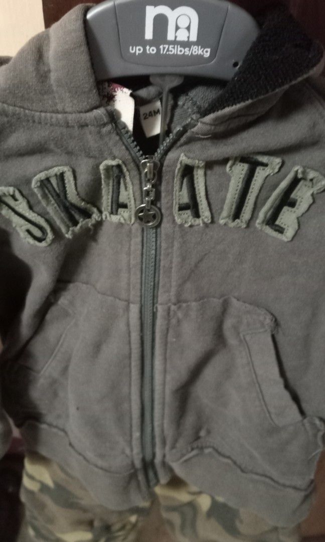 Toddler jacket and sweat pants (Category: Babies & Kids Fashion) located in Las Pinas. Submitted by lynnsite (Listing ID 1246082146, Image 2). Description: Set for 2 years up.