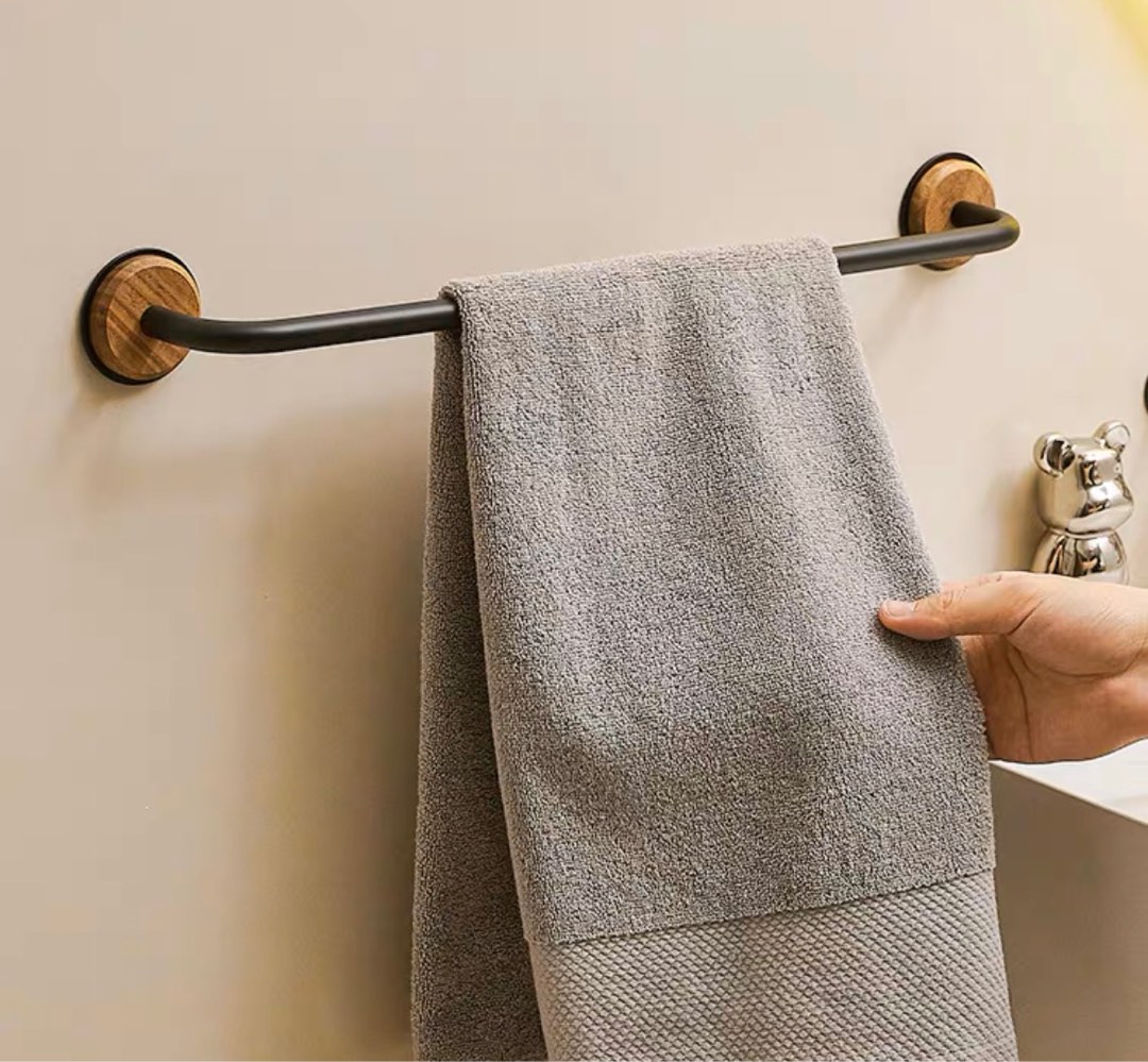 Towel hanging rack, Furniture & Home Living, Furniture, Shelves