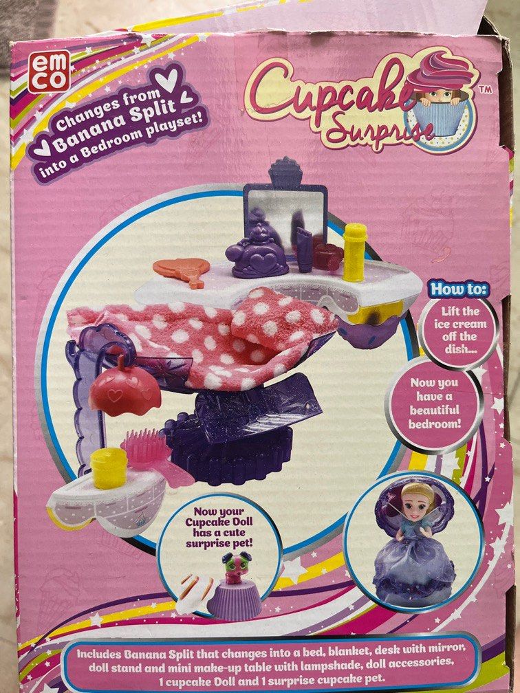 Cupcake surprise banana split store