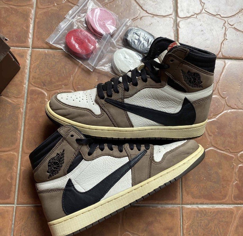 Travis Scott Jordan 1 High Mocha Men s Fashion Footwear