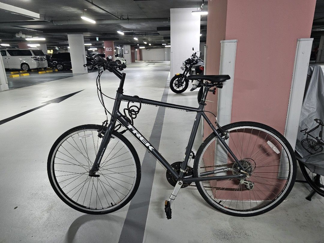 Trek shop 22.5 size