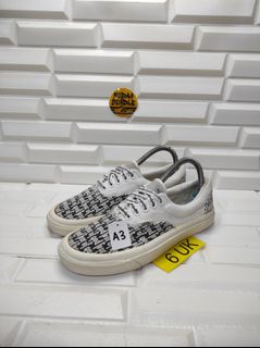 (Category: ) located in . Submitted by mudah_store (Listing ID 1246181396, Image 1). Description: .