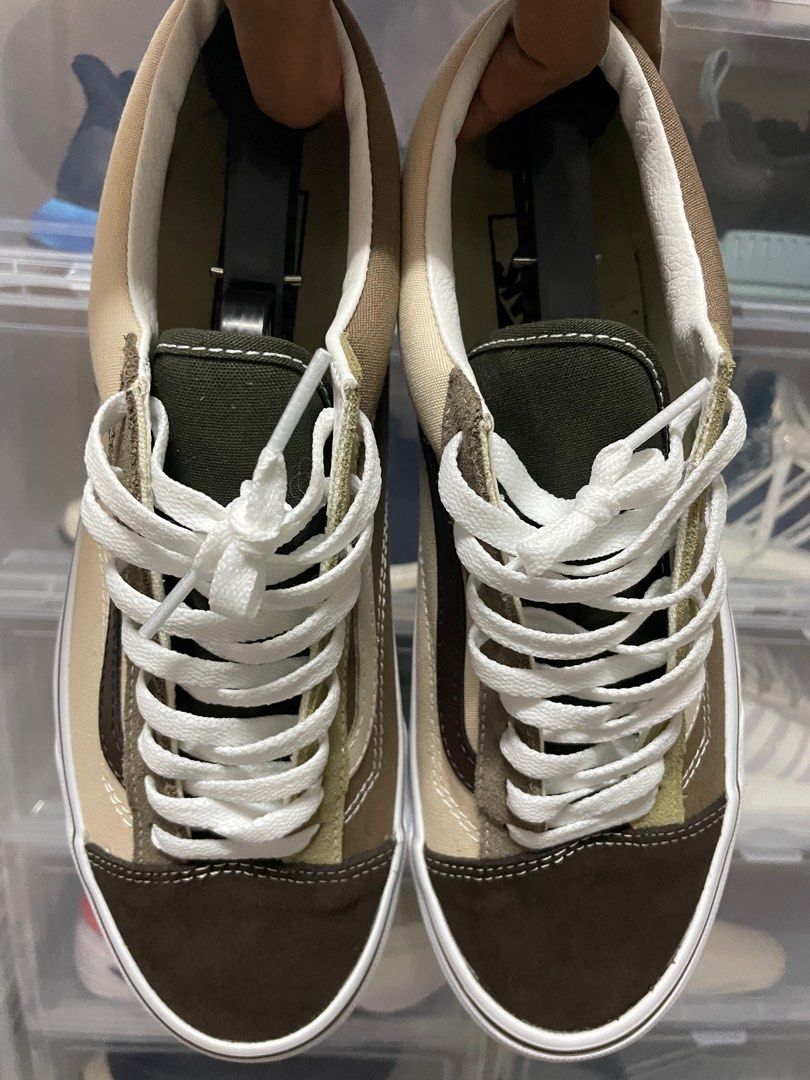 Vans colorblock cheap velvet authentic sneaker