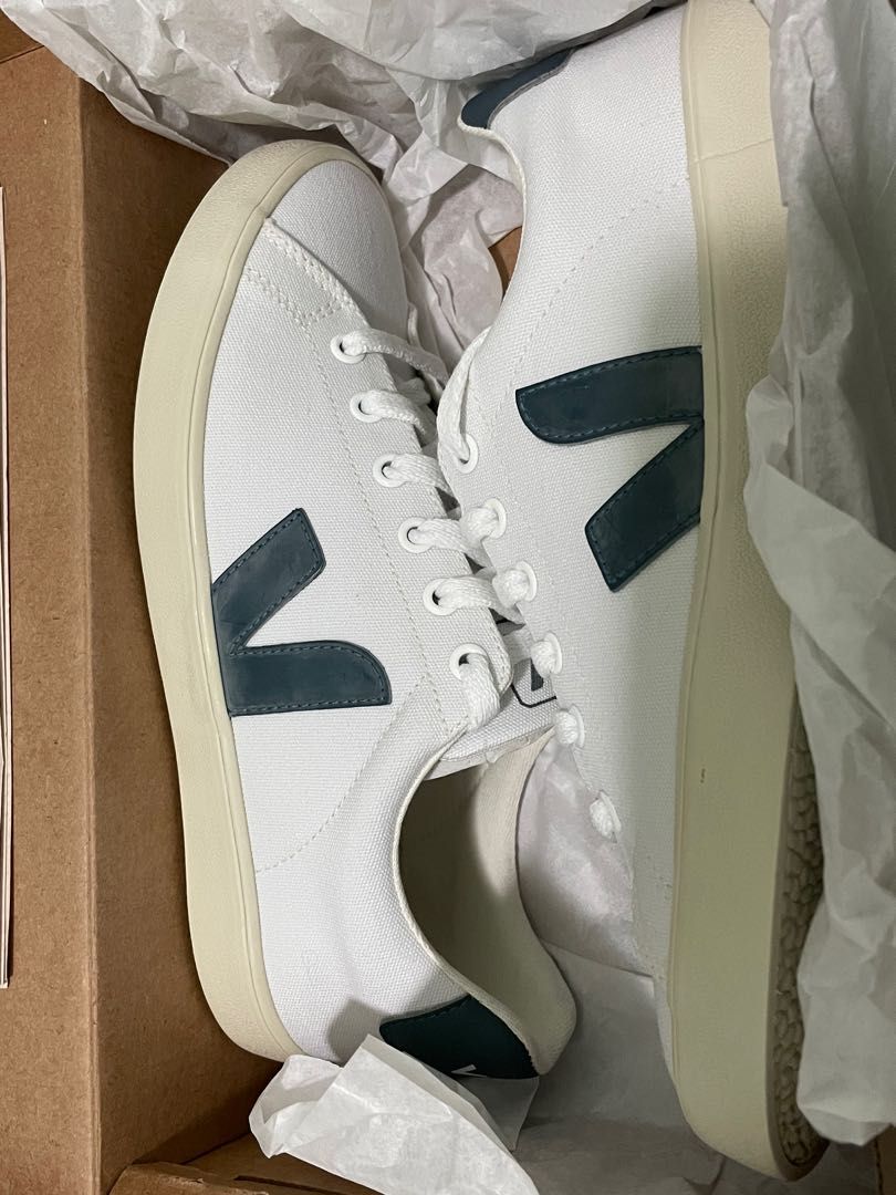 Veja Esplar SE CANVA white California EUR 39