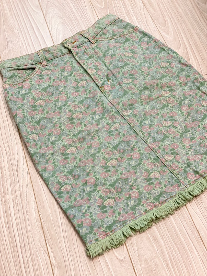 Vintage Muted Green Floral Denim Skirt, Women's Fashion, Bottoms